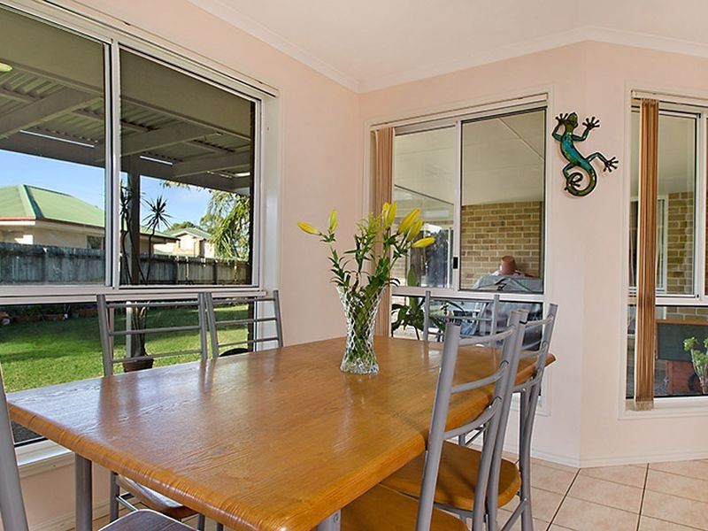 8 Edwardson Drive, Pelican Waters QLD 4551
