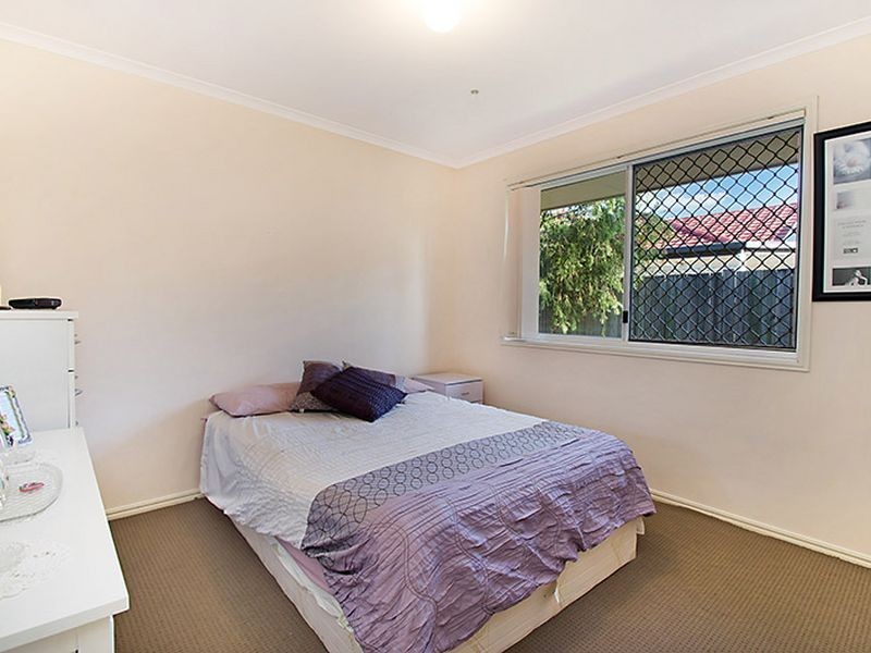 8 Edwardson Drive, Pelican Waters QLD 4551