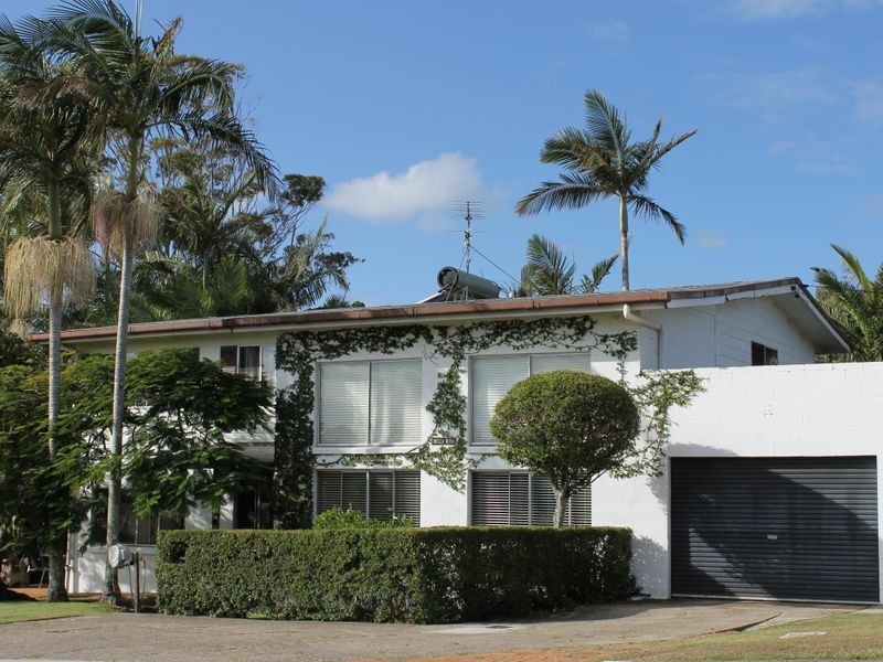 16 Hill Street, Currimundi QLD 4551