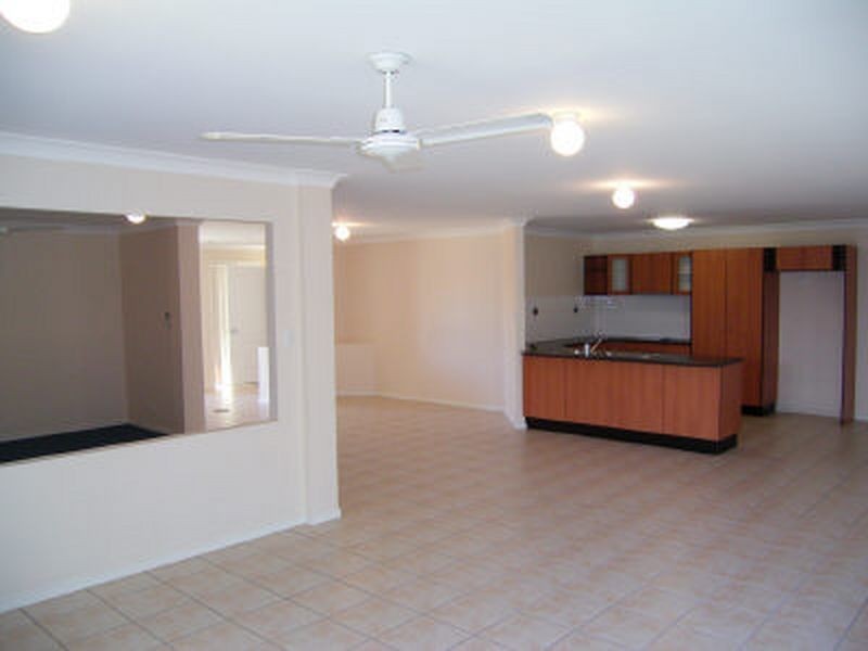 32 Lang Street, Pelican Waters QLD 4551