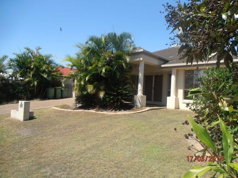 32 Lang Street, Pelican Waters QLD 4551