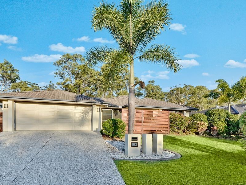13 Somerset Lane, Little Mountain QLD 4551