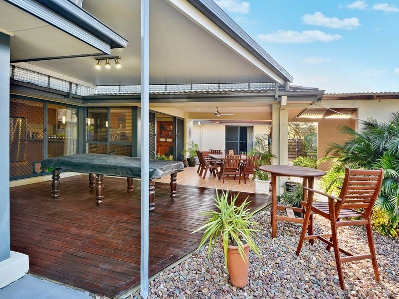 13 Somerset Lane, Little Mountain QLD 4551