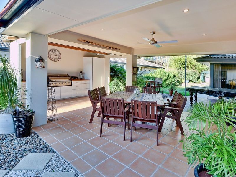 13 Somerset Lane, Little Mountain QLD 4551