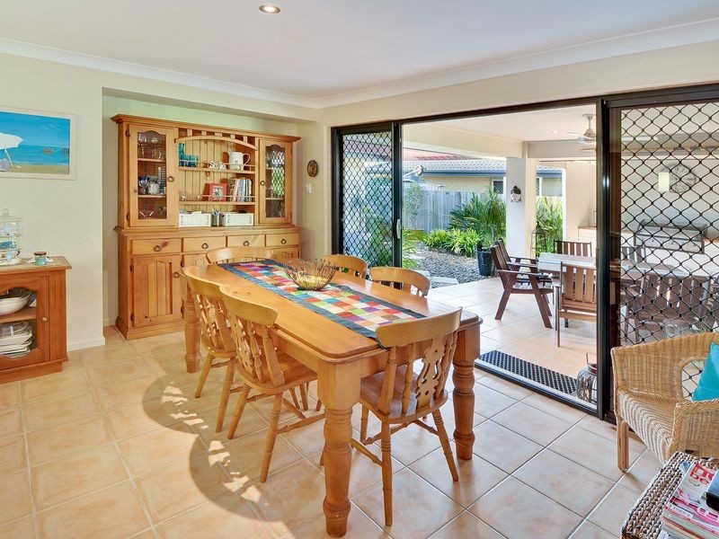 13 Somerset Lane, Little Mountain QLD 4551