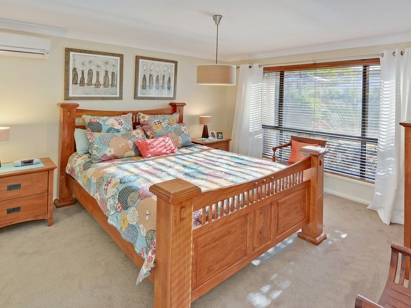 13 Somerset Lane, Little Mountain QLD 4551