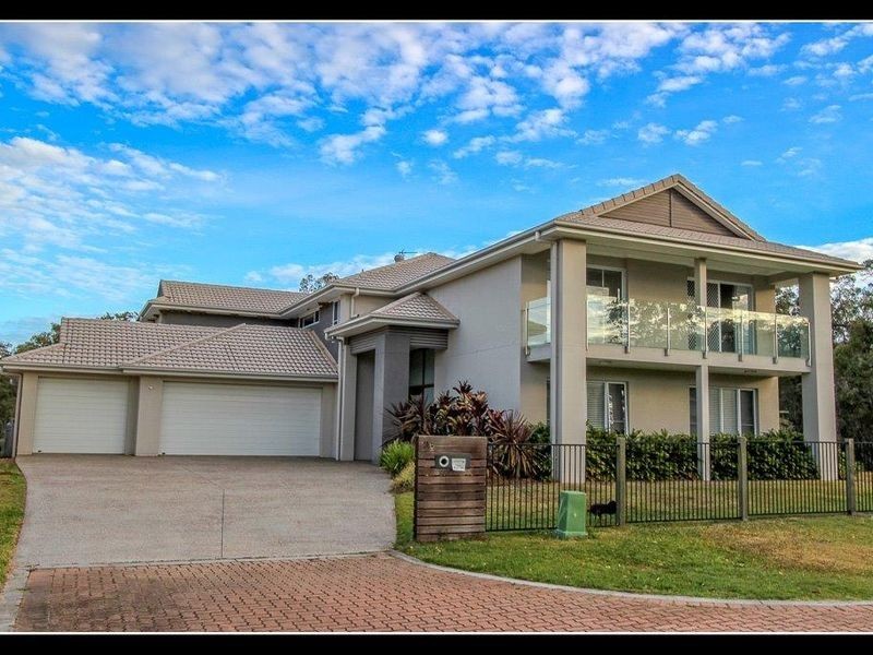 26 Campbellville Circuit, Pelican Waters QLD 4551