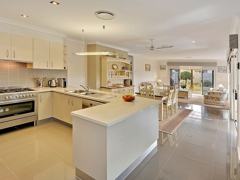28 Woodgrove Boulevarde, Beerwah QLD 4519