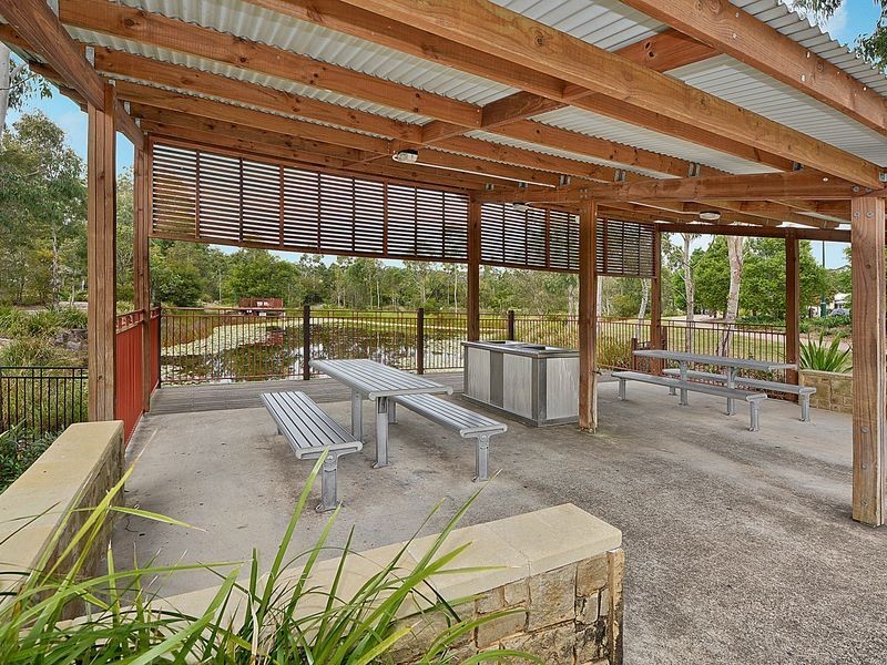 28 Woodgrove Boulevarde, Beerwah QLD 4519