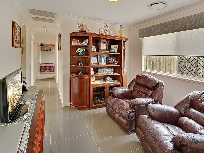28 Woodgrove Boulevarde, Beerwah QLD 4519