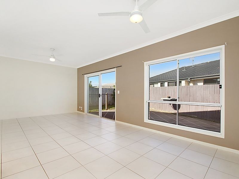 6 Feathertop Circuit, Caloundra West QLD 4551