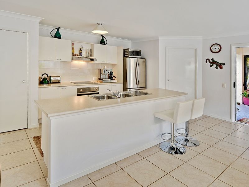 34 Alicia Circuit, Little Mountain QLD 4551