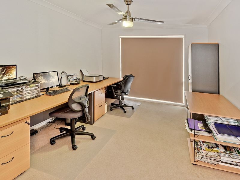 34 Alicia Circuit, Little Mountain QLD 4551