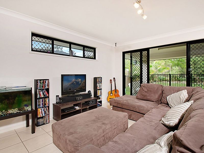 15 Fairy Wren Court, Beerwah QLD 4519