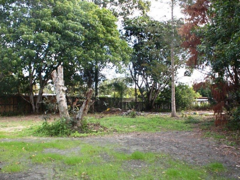13 Twin Peaks Drive, Beerwah QLD 4519