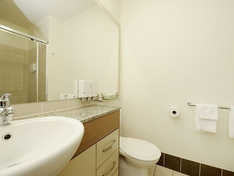 4100/36 Browning Boulevard, Battery Hill QLD 4551