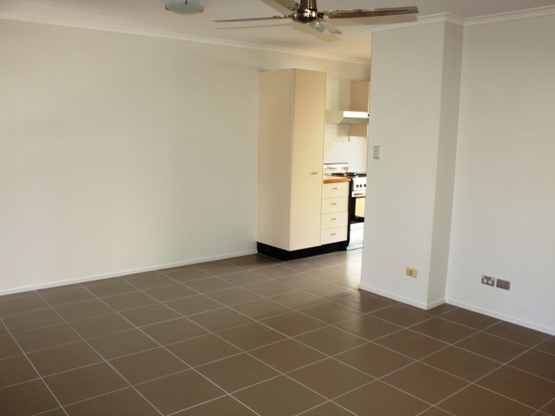 99/8 Melody Court, Warana QLD 4575