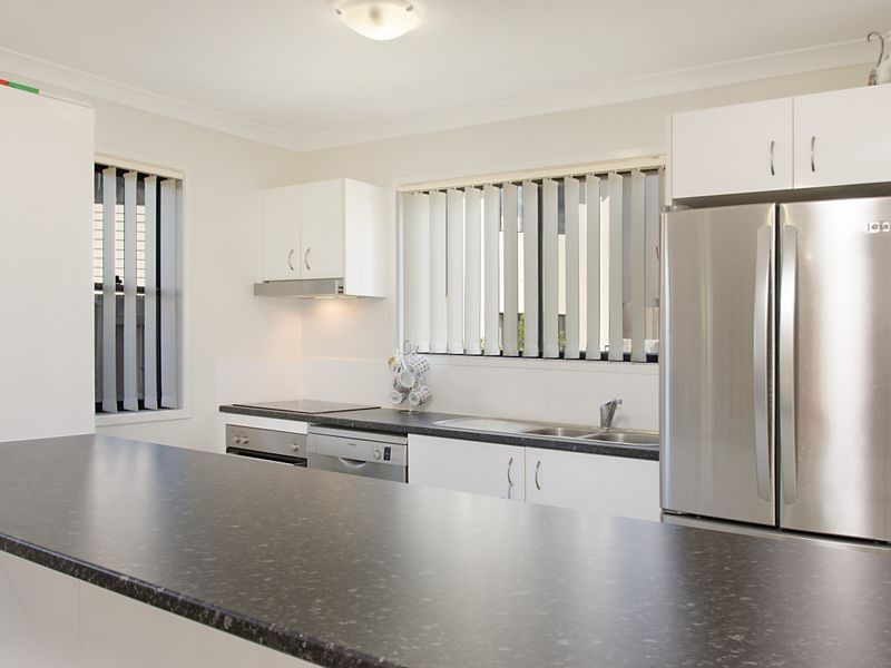 6/22 Coastal Avenue, Beerwah QLD 4519