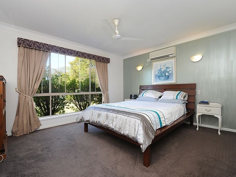 49 Casuarina Drive, Little Mountain QLD 4551