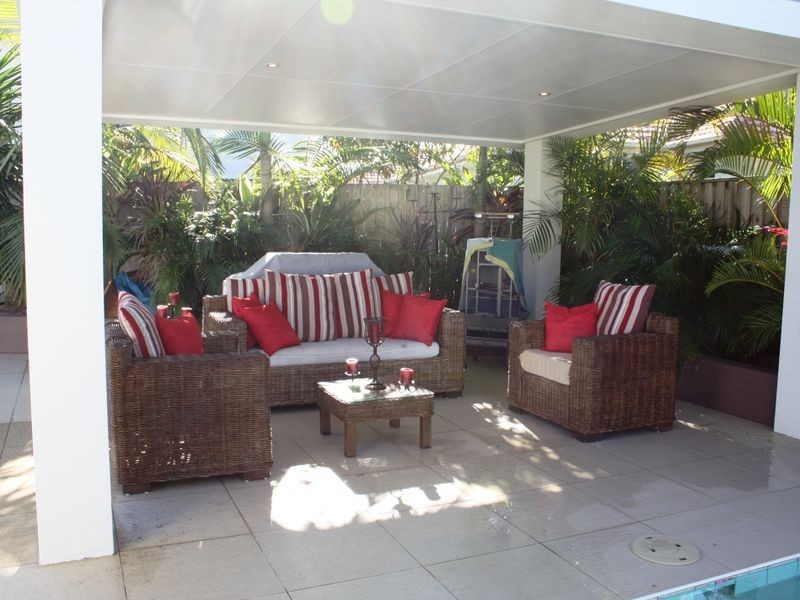 8 Jersey Place, Kawana Island QLD 4575