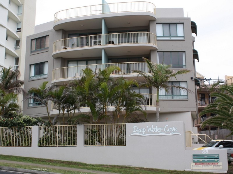 8/68 Lower Gay Terrace, Kings Beach QLD 4551
