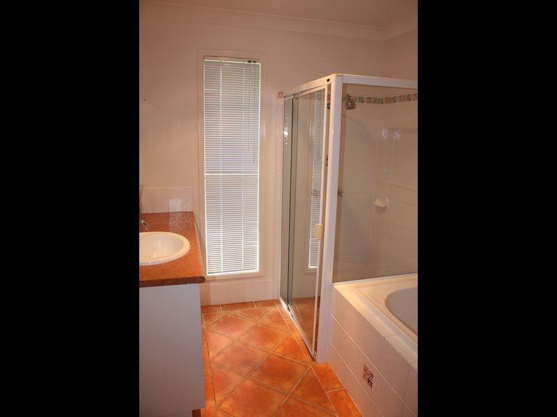 71 Koala Court, Little Mountain QLD 4551