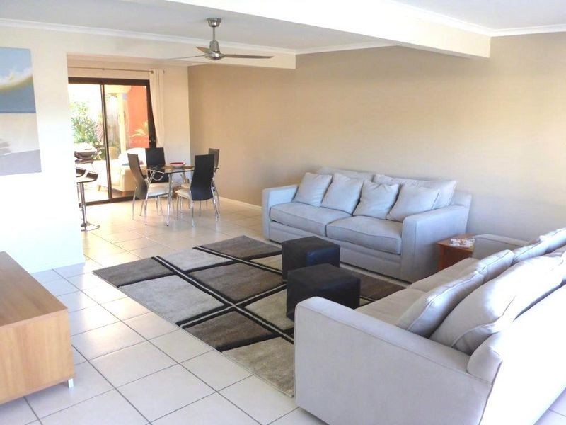 1/39 Hodgens Street, Caloundra QLD 4551