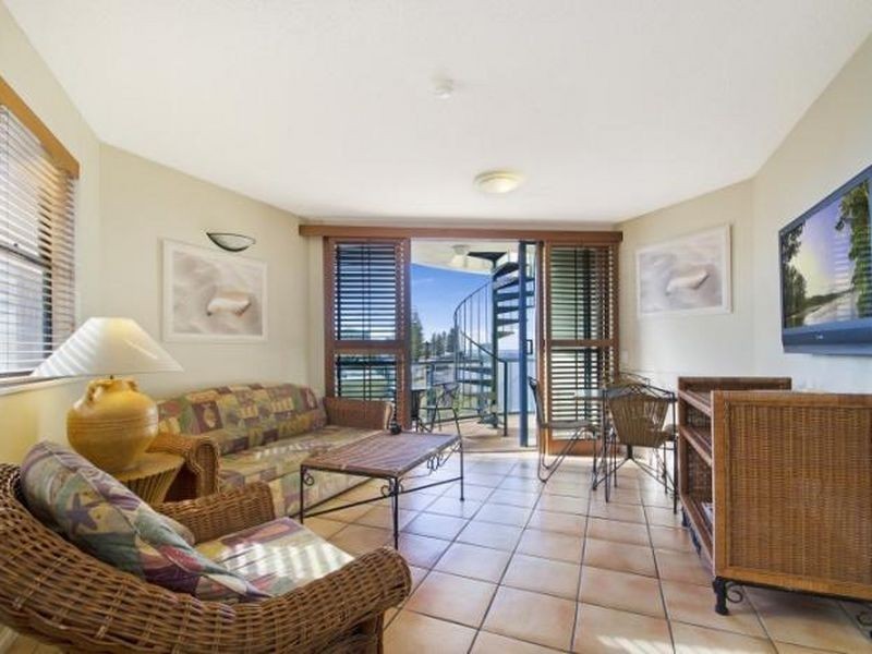 301/4 Tay Avenue, Caloundra QLD 4551