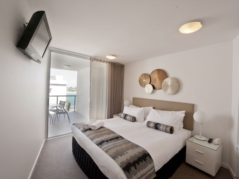 402/10 Leeding Terrace, Caloundra QLD 4551