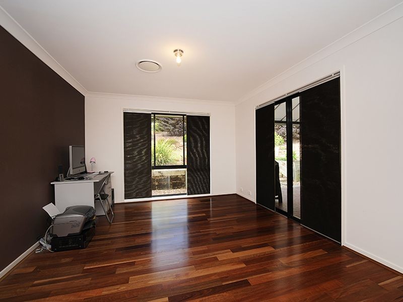 1 Wattlefield Road, Little Mountain QLD 4551