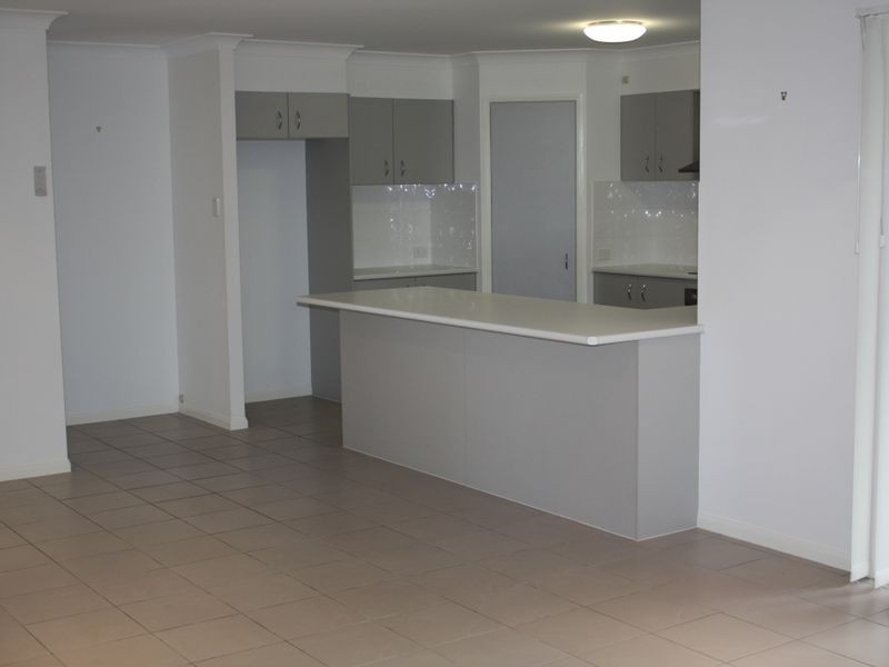 119 Grand Parade, Kawana Island QLD 4575