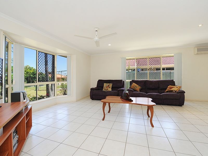 12 Primrose Place, Little Mountain QLD 4551