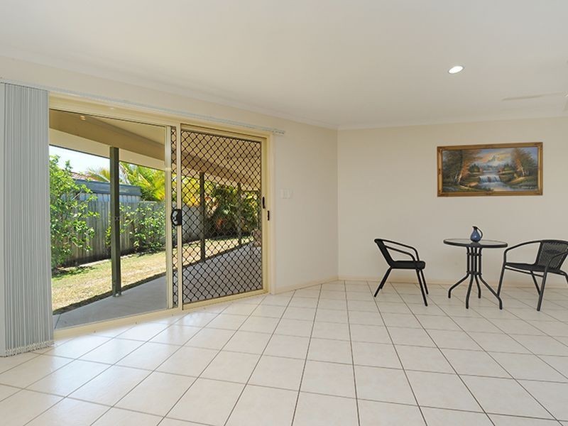 12 Primrose Place, Little Mountain QLD 4551