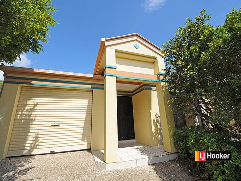 12 Pinehurst Street, Currimundi QLD 4551