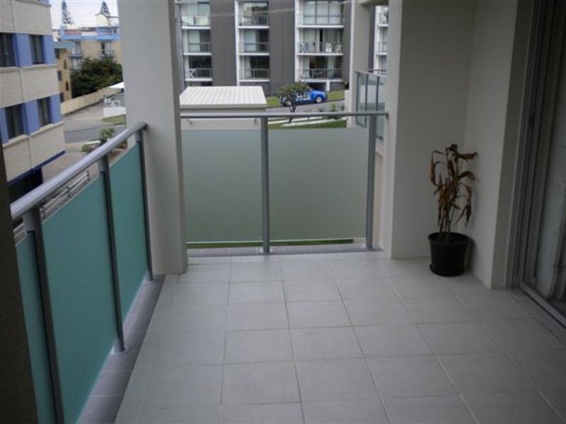 4/3 Warne Terrace, Kings Beach QLD 4551