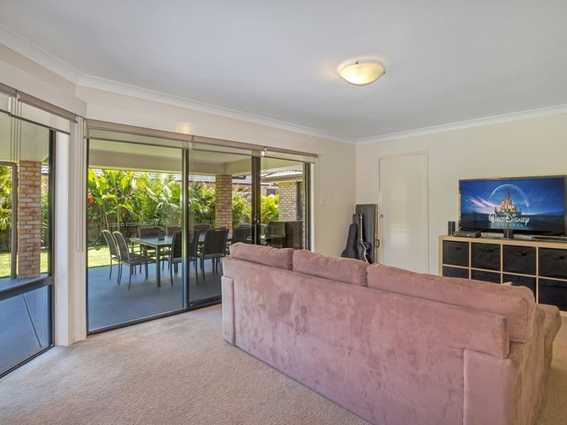 24 Gippsland Place, Caloundra West QLD 4551