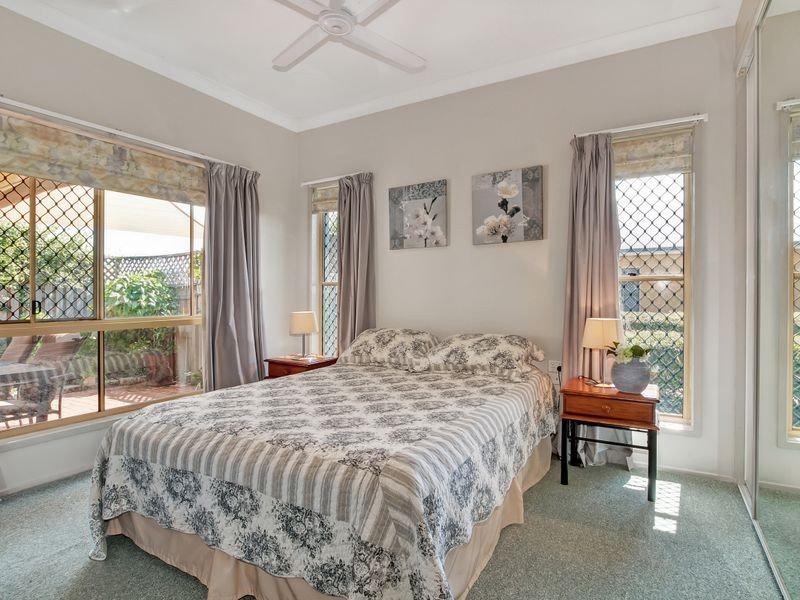 165/40 Lakeside Crescent, Currimundi QLD 4551