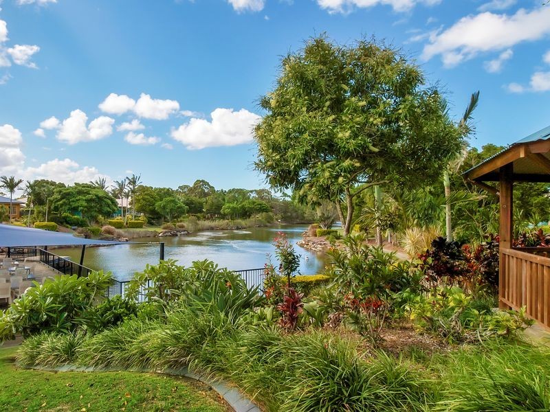 165/40 Lakeside Crescent, Currimundi QLD 4551