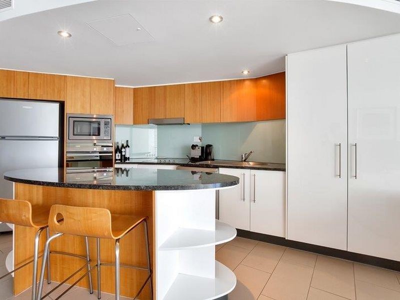 204/10 Leeding Terrace, Caloundra QLD 4551