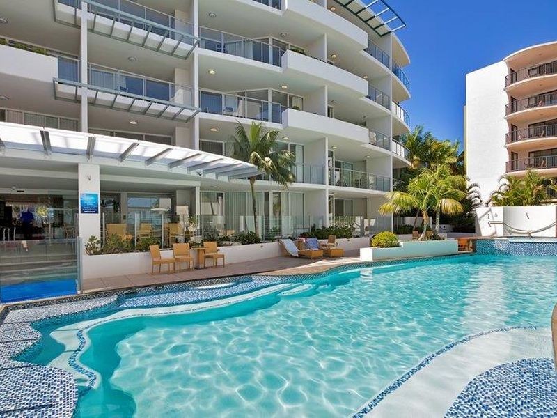 204/10 Leeding Terrace, Caloundra QLD 4551