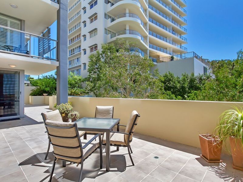 10/11 Canberra Terrace, Kings Beach QLD 4551
