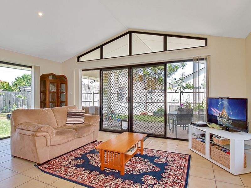 15 Oakdale Circuit, Currimundi QLD 4551