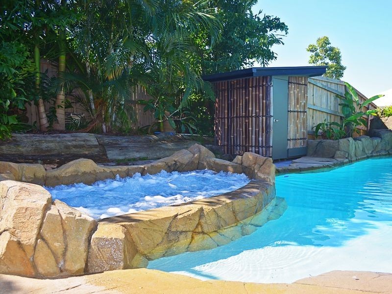 16 Rapanea Street, Meridan Plains QLD 4551