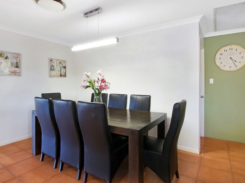 42 Springs Drive, Little Mountain QLD 4551