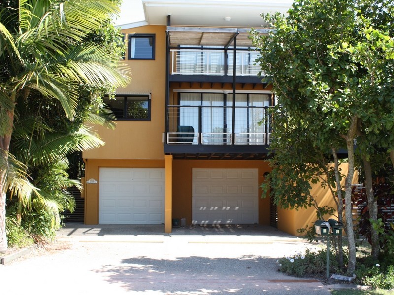 2/4 Campbell Street, Moffat Beach QLD 4551