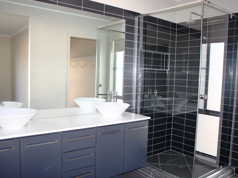 14 Headland Drive, Birtinya QLD 4575