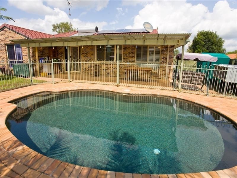 50 Village Way, Little Mountain QLD 4551