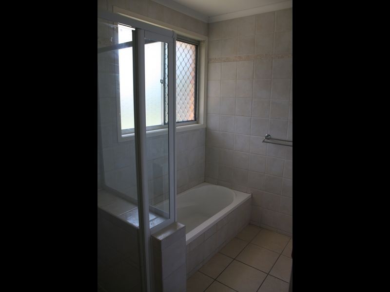 7 Thalan Court, Wurtulla QLD 4575