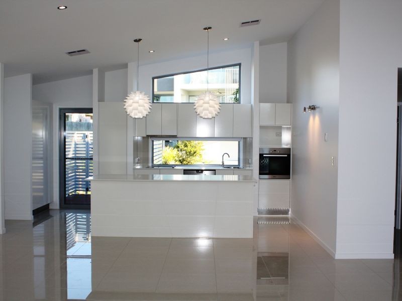 8 Dicky Beach Close, Dicky Beach QLD 4551