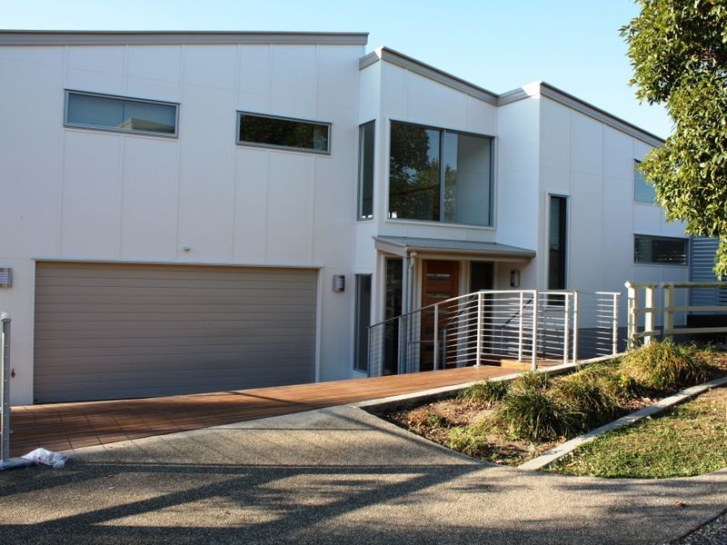 8 Dicky Beach Close, Dicky Beach QLD 4551